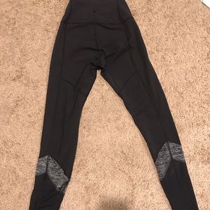 Lululemon leggings size 4